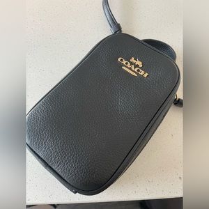 🔥🔥COACH: Beautiful pebble textured leather